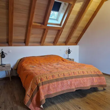 De La Viadene Semesterbostad