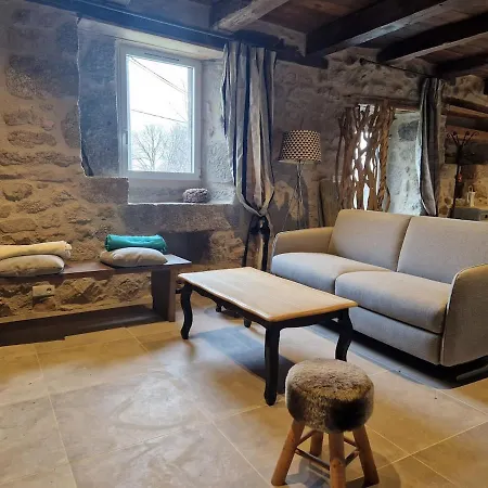 De La Viadene Semesterbostad